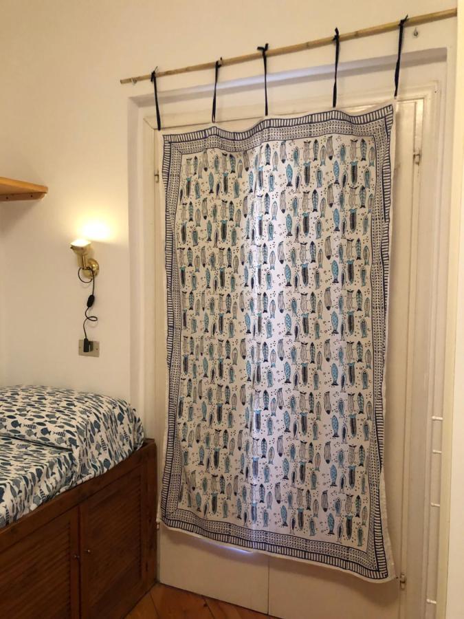 La Piazzetta Apartment Capraia Ngoại thất bức ảnh