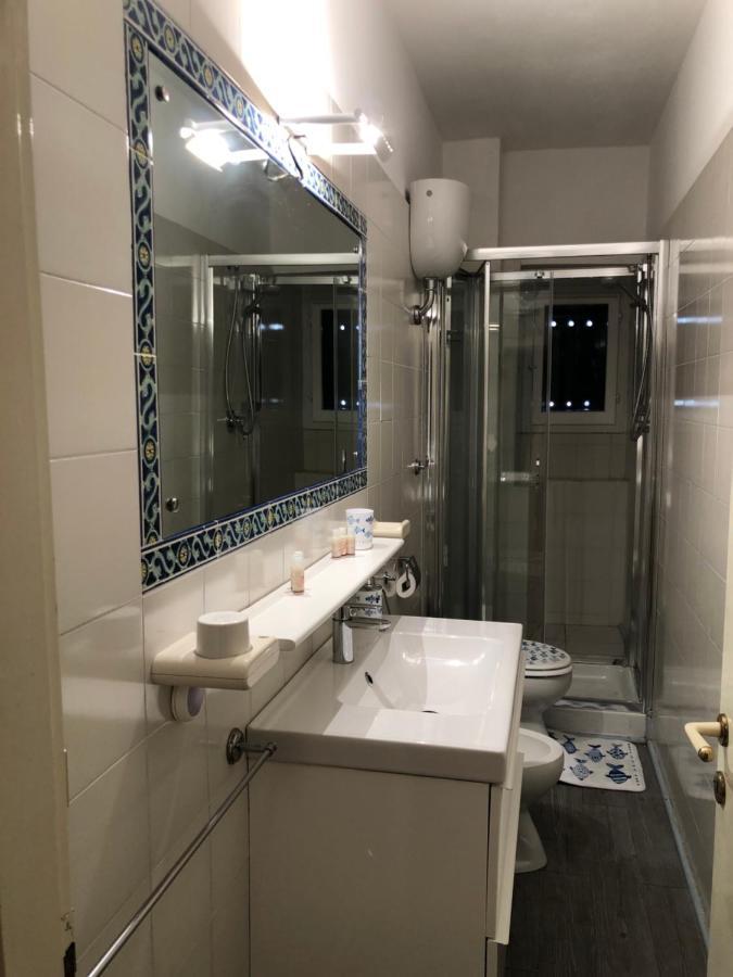 La Piazzetta Apartment Capraia Ngoại thất bức ảnh